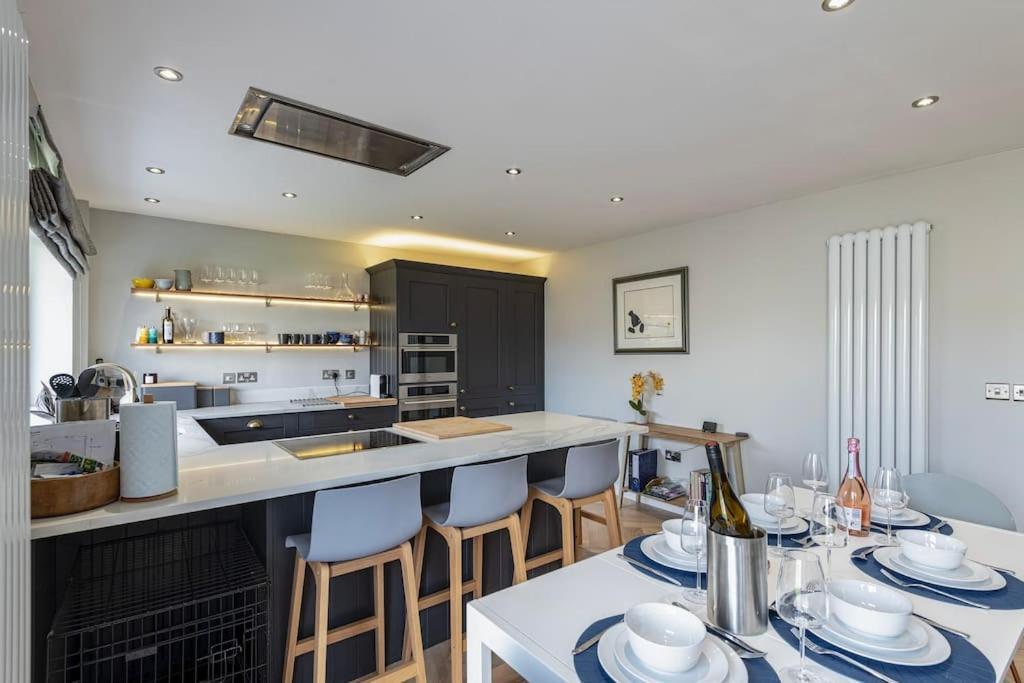 Family-Friendly Retreat Between Beach & Mountains Tremadog المظهر الخارجي الصورة