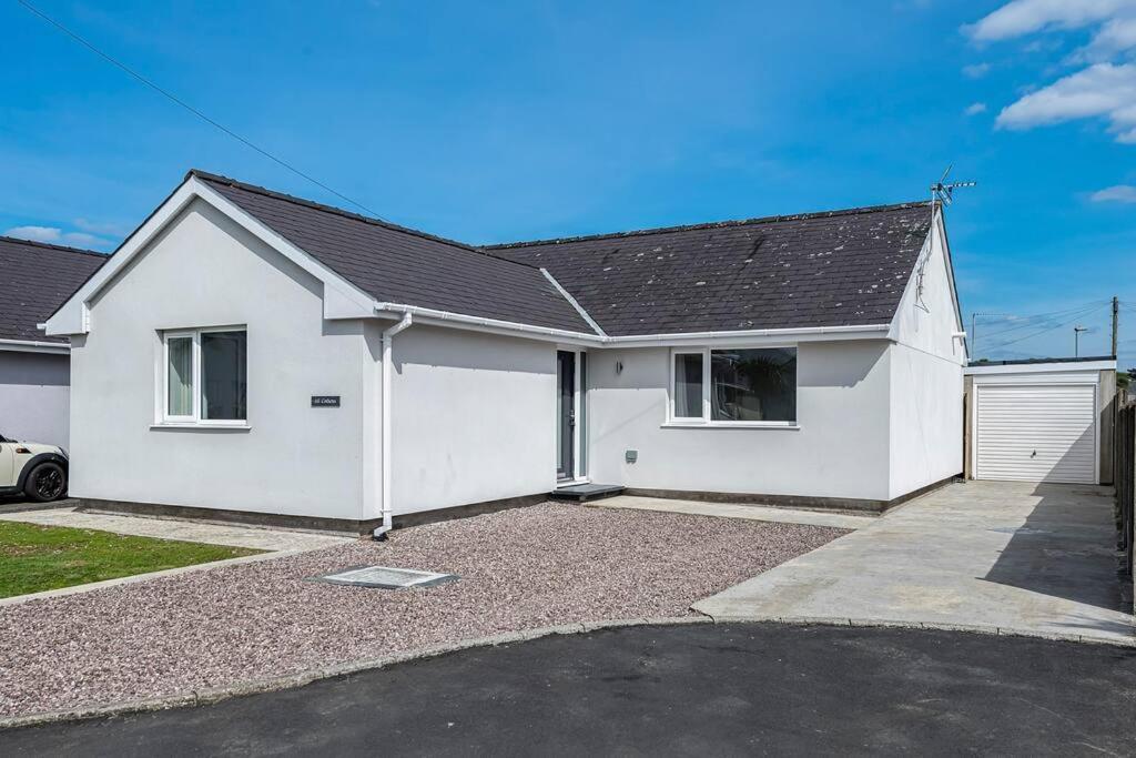 Family-Friendly Retreat Between Beach & Mountains Tremadog المظهر الخارجي الصورة