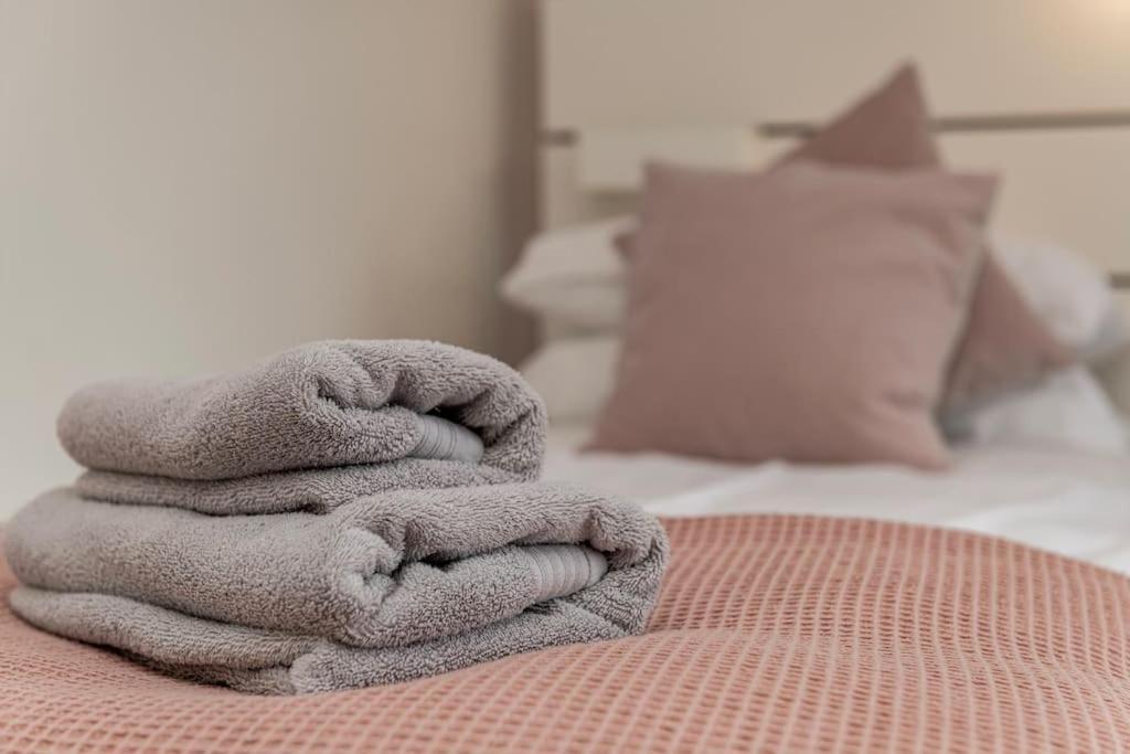 Family-Friendly Retreat Between Beach & Mountains Tremadog المظهر الخارجي الصورة