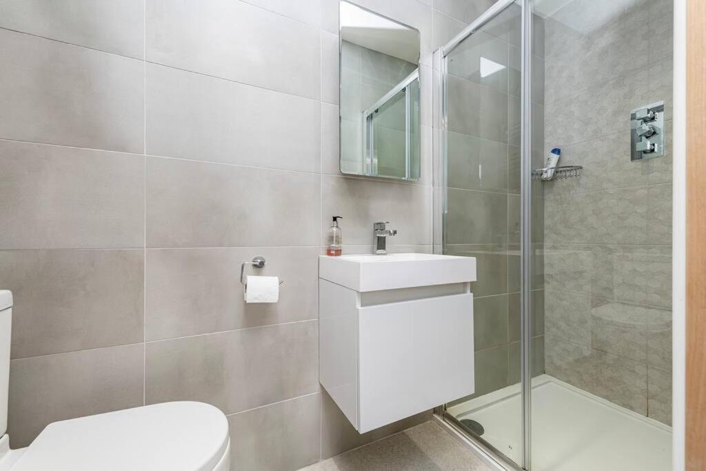 Family-Friendly Retreat Between Beach & Mountains Tremadog المظهر الخارجي الصورة